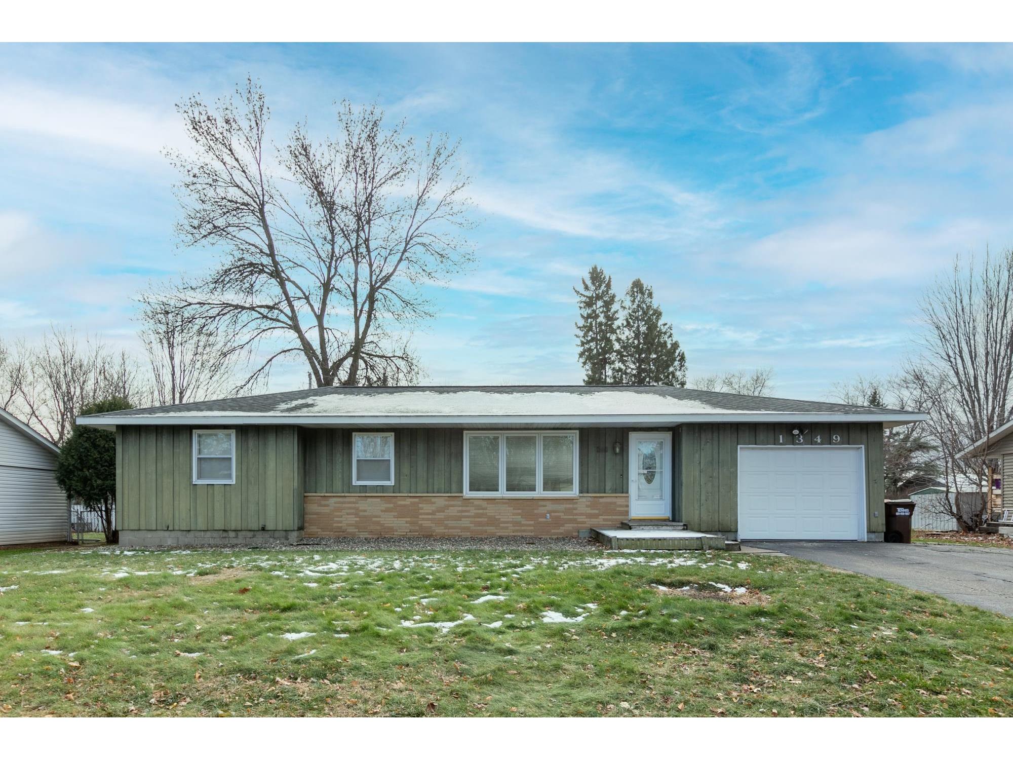 1349 18th Street W, Hastings, MN 55033 MLS 5686474 Edina Realty