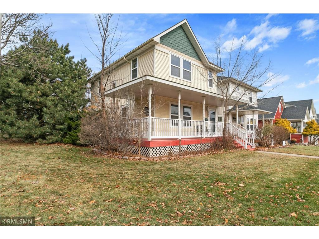 1349 5th Street E Saint Paul MN 55106 6532841 image1