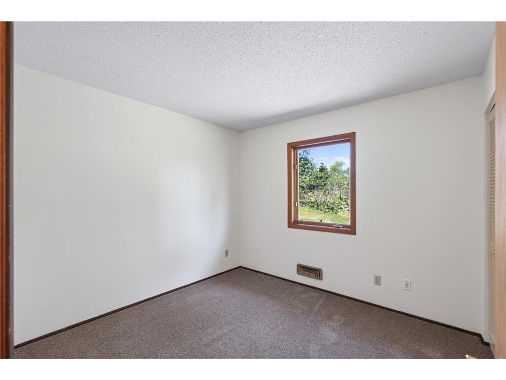 1349 Easter Lane Eagan MN 55123 7027096 image18
