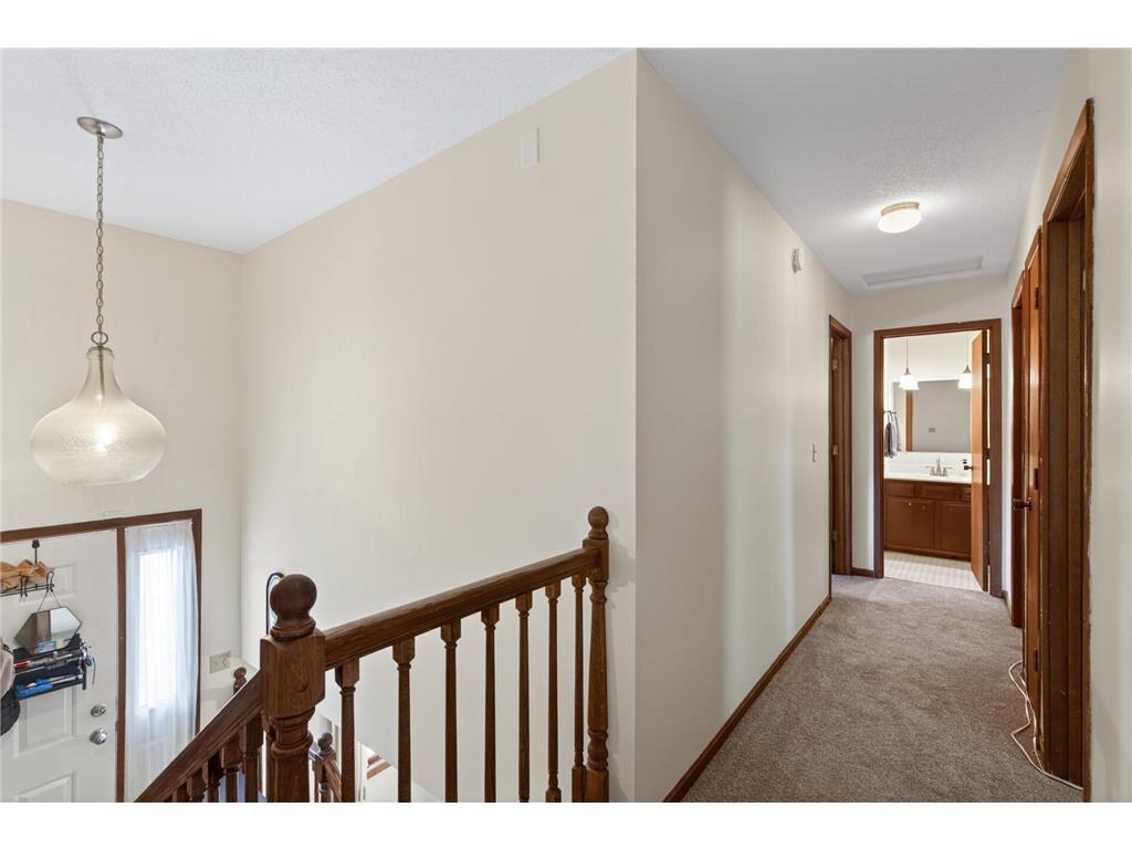 1349 Easter Lane Eagan MN 55123 7027096 image25