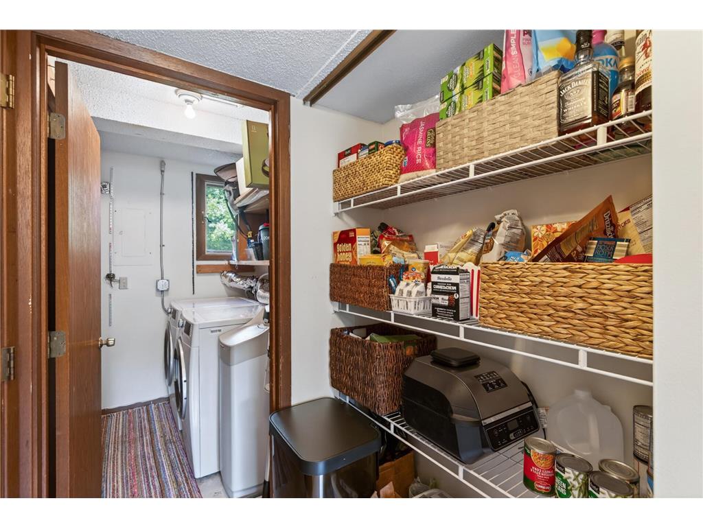 1349 Easter Lane Eagan MN 55123 7027096 image32
