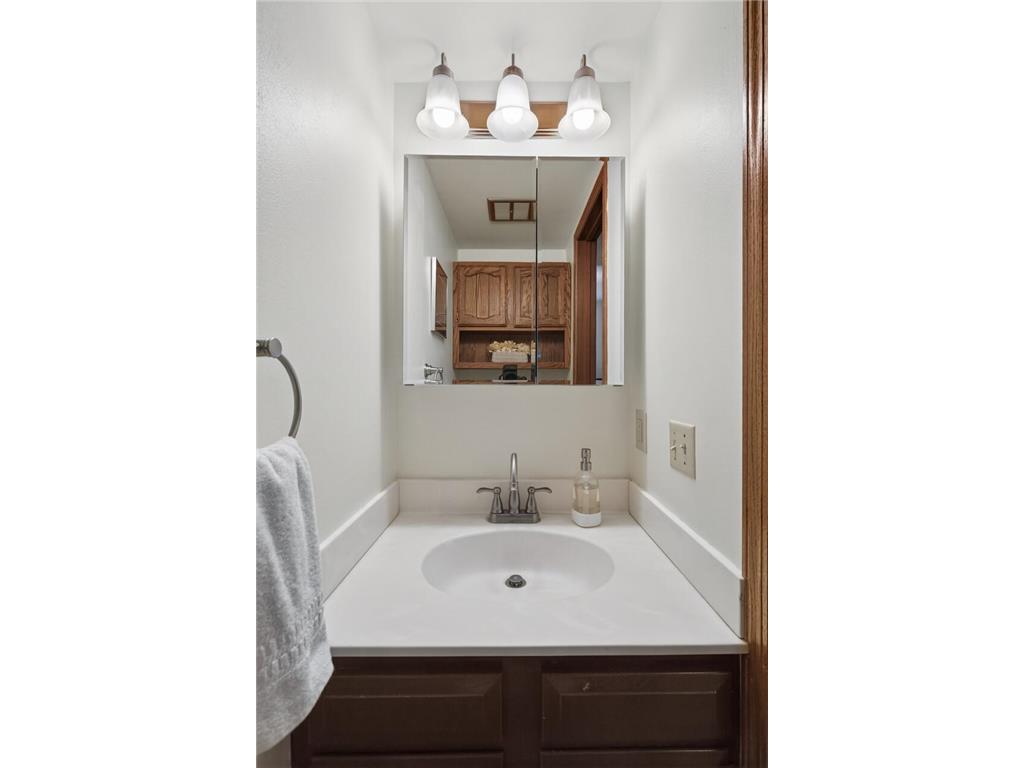 1349 Easter Lane Eagan MN 55123 7027096 image34