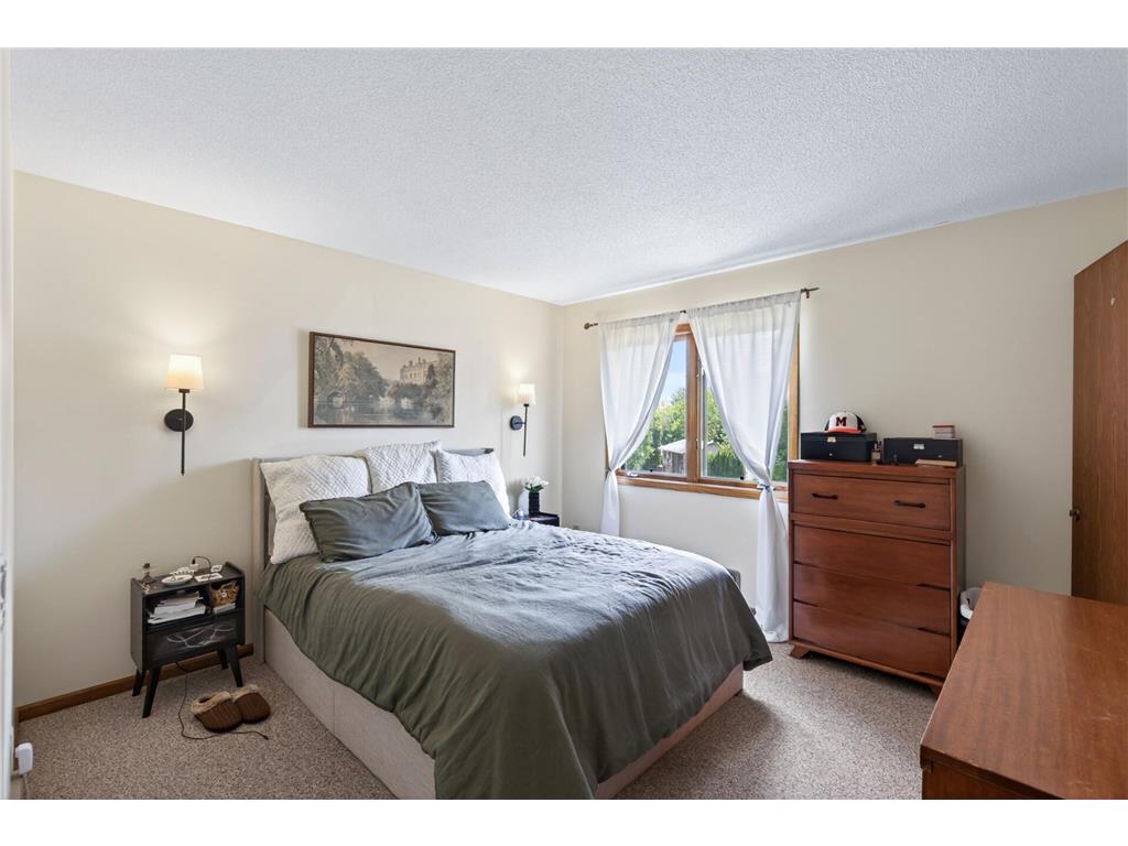 1349 Easter Lane Eagan MN 55123 7027096 image35