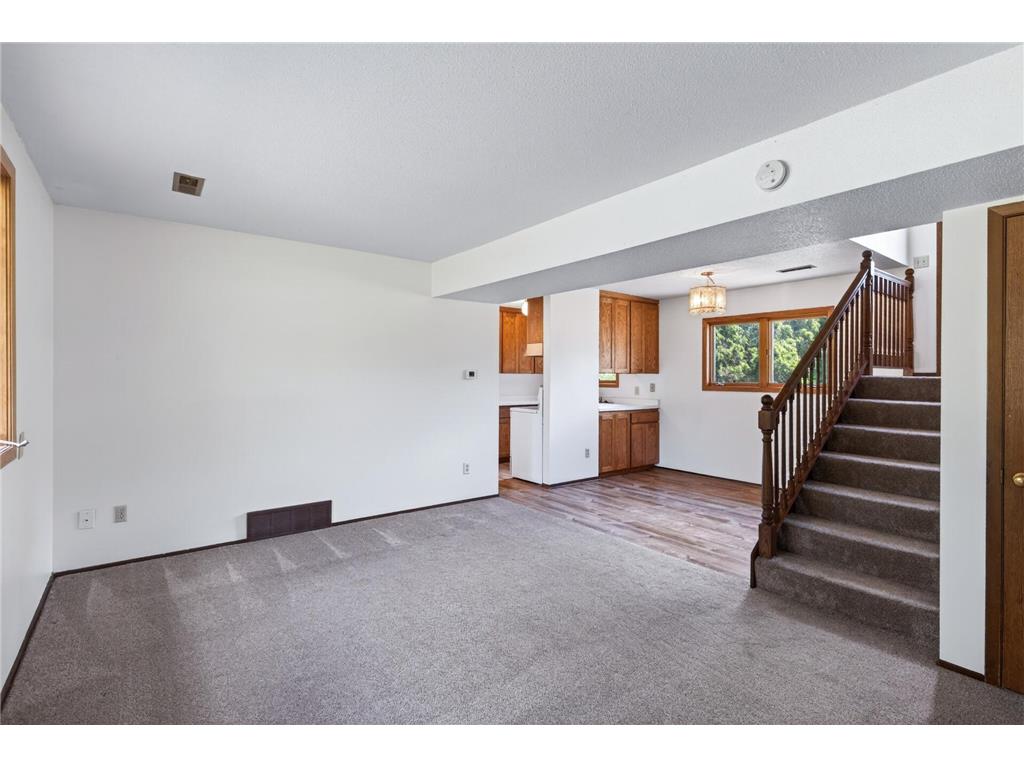 1349 Easter Lane Eagan MN 55123 7027096 image5
