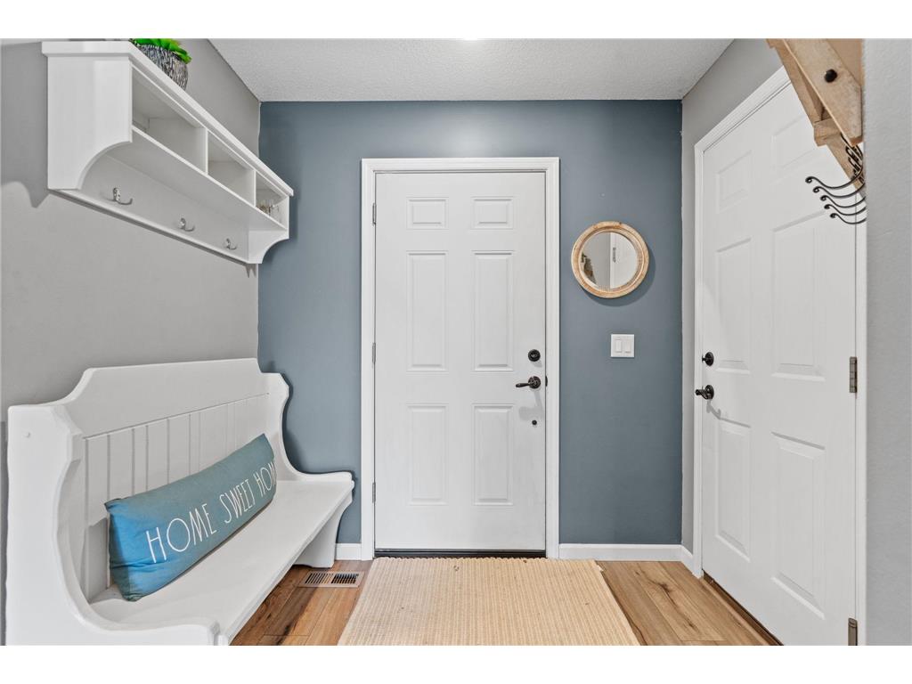 1349 Landings Lane Watertown MN 55388 7074132 image2