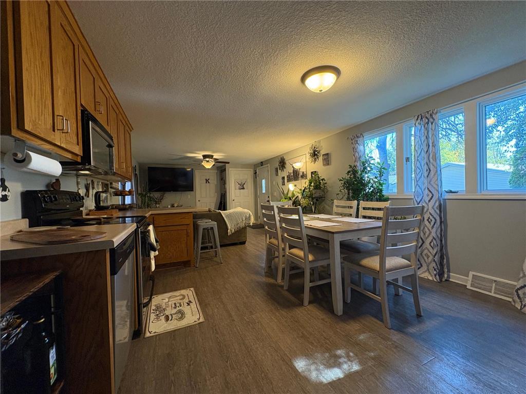 135 5th Avenue NW Elgin MN 55932 6802685 image13