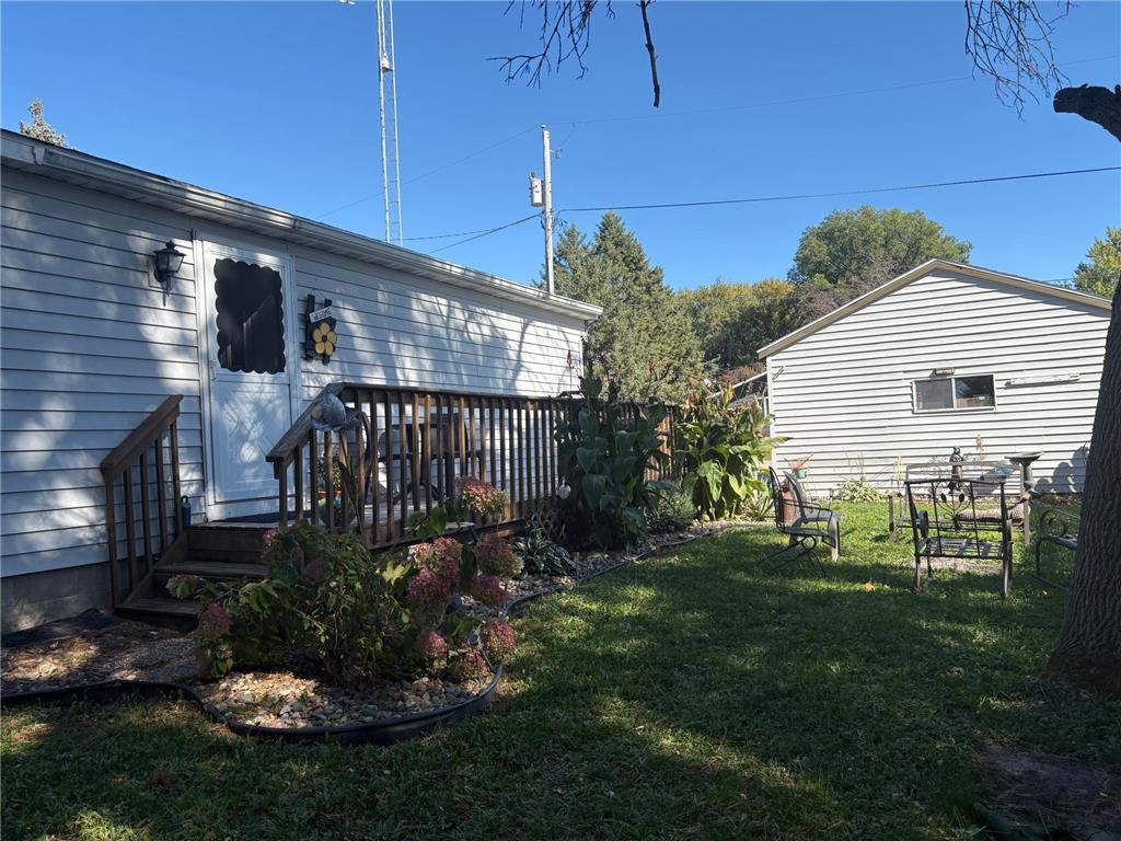 135 5th Avenue NW Elgin MN 55932 6802685 image5