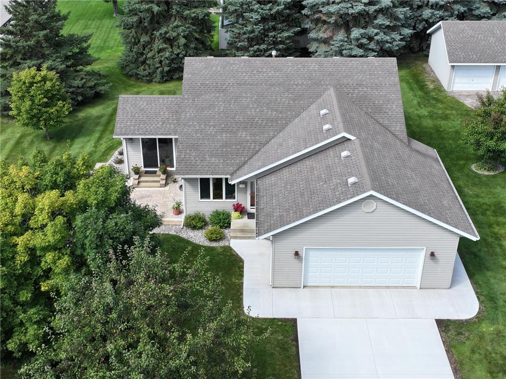 135 Bethesda Street NW Alexandria MN 56308 - Henry 6775712 image1