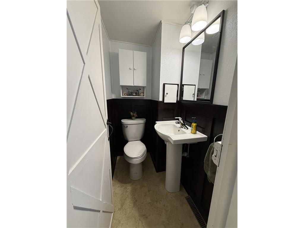 135 E Snelling Avenue Appleton MN 56208 7009358 image26