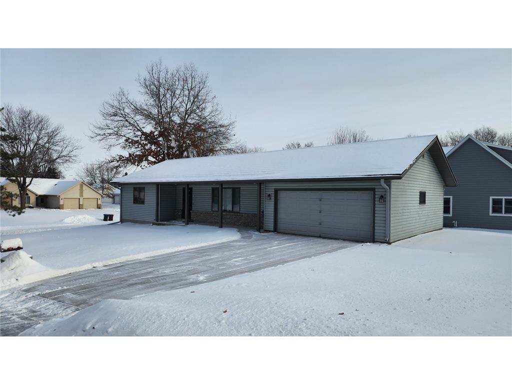 135 Grove Street N Cannon Falls MN 55009 7005137 image1
