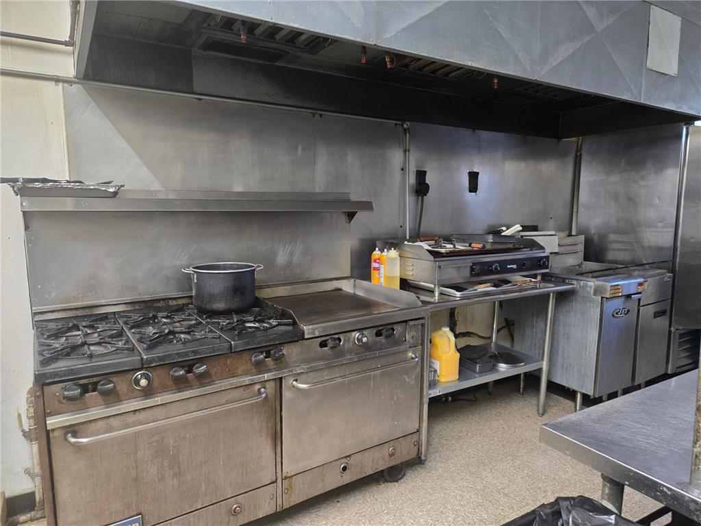 135 N Miles Street Appleton MN 56208 7025276 image14