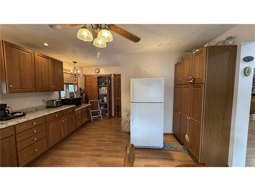 135 N Petrick Street Appleton MN 56208 7025112 image16