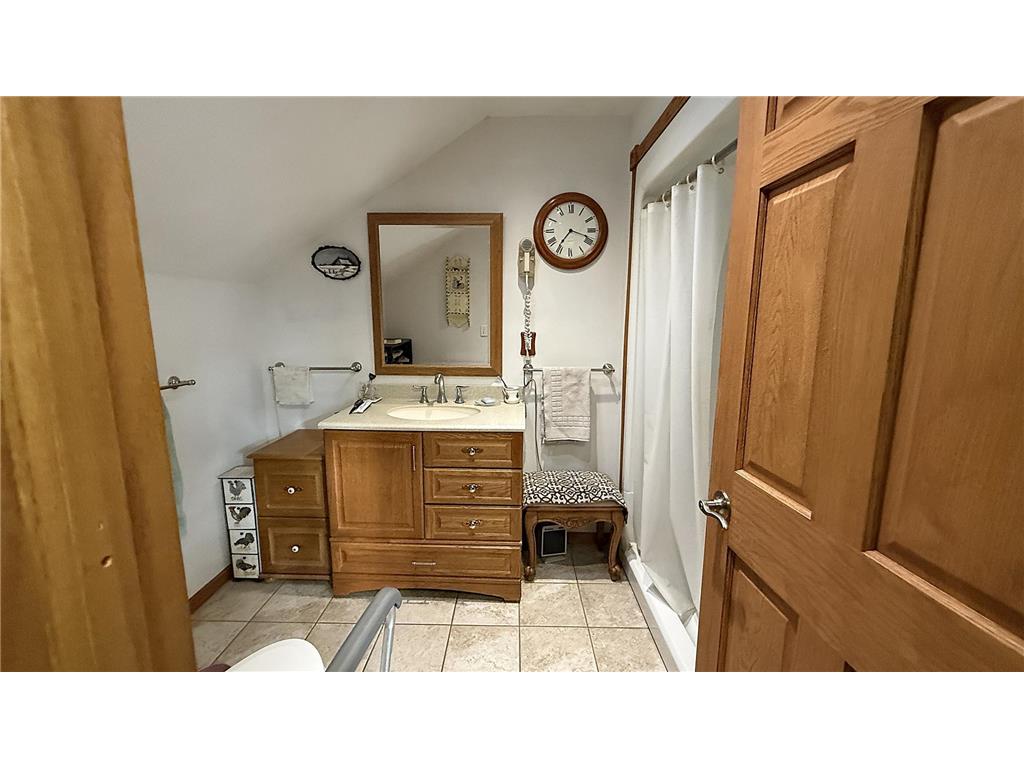 135 N Petrick Street Appleton MN 56208 7025112 image30