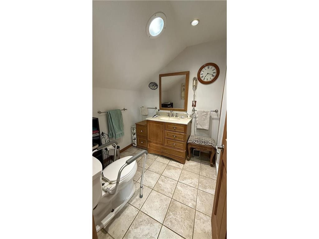 135 N Petrick Street Appleton MN 56208 7025112 image31