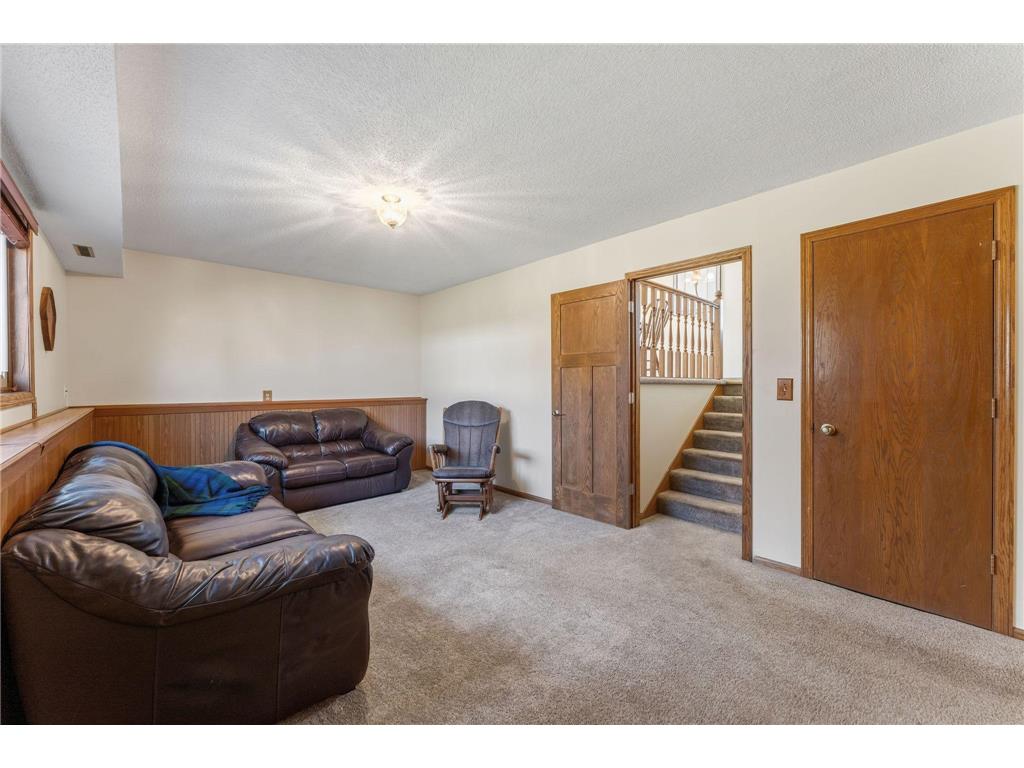 135 Old County Road C E Little Canada MN 55117 7049897 image15