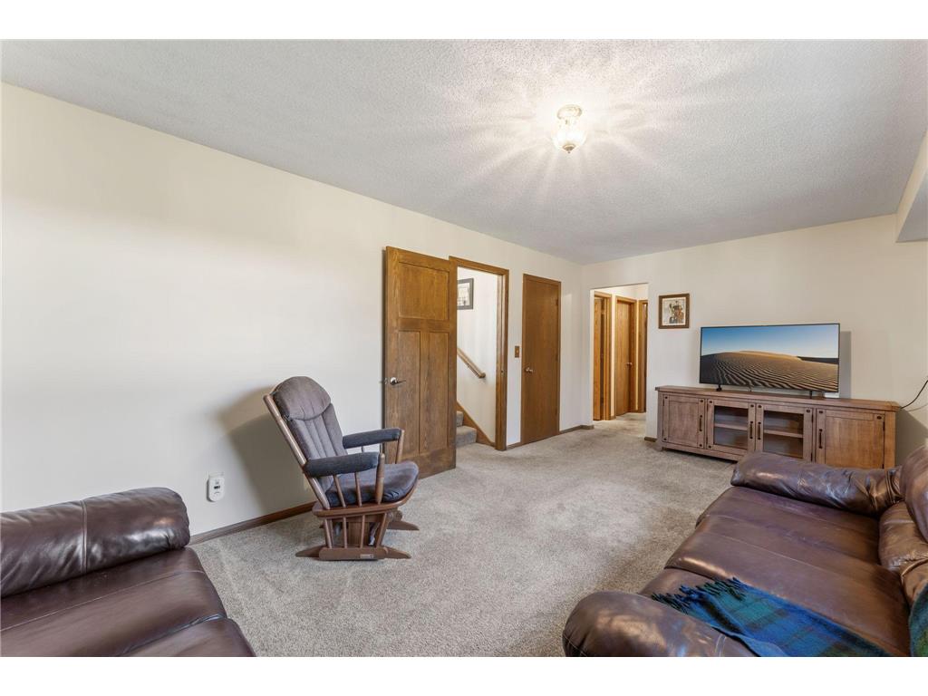 135 Old County Road C E Little Canada MN 55117 7049897 image16