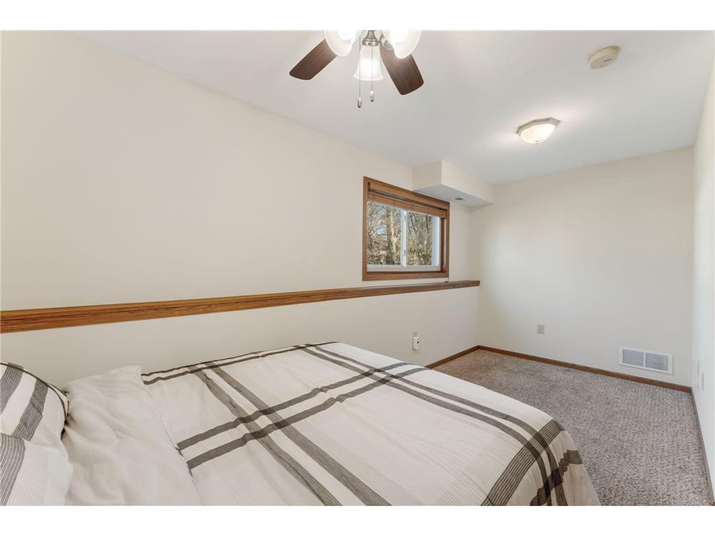 135 Old County Road C E Little Canada MN 55117 7049897 image18