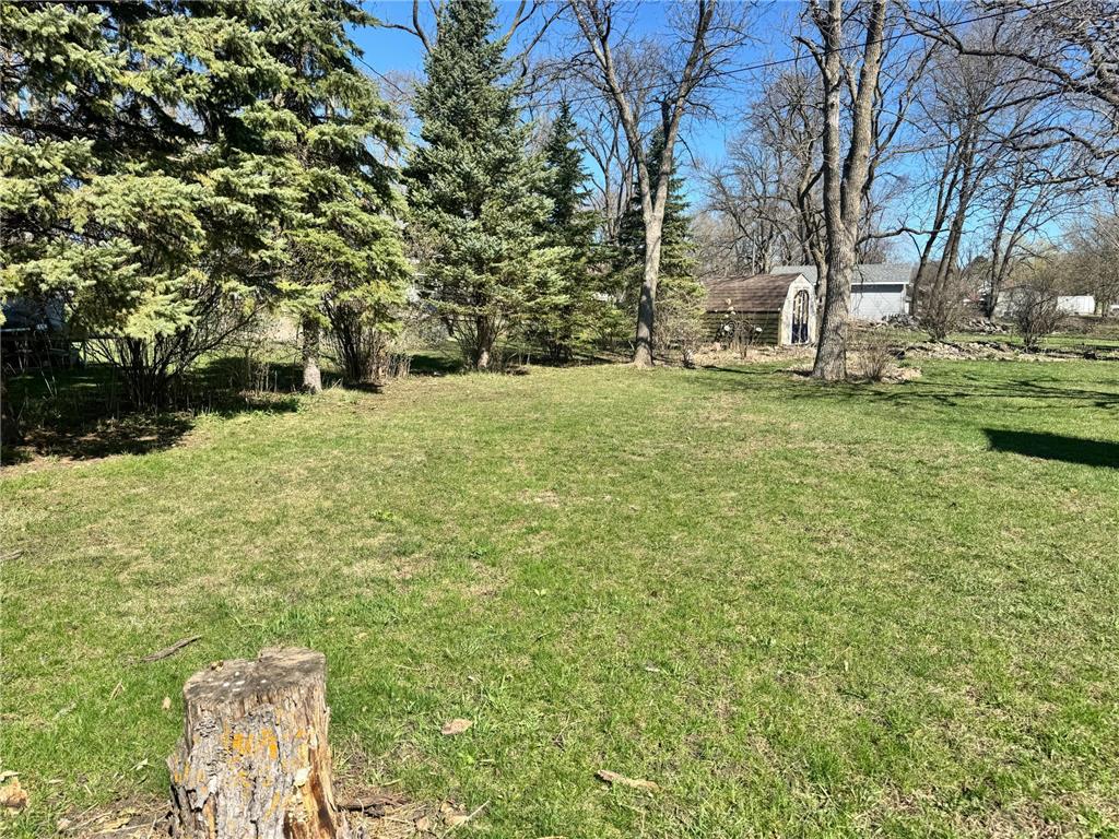 135 S Stenstrum Avenue Dunnell MN 56127 7056959 image5