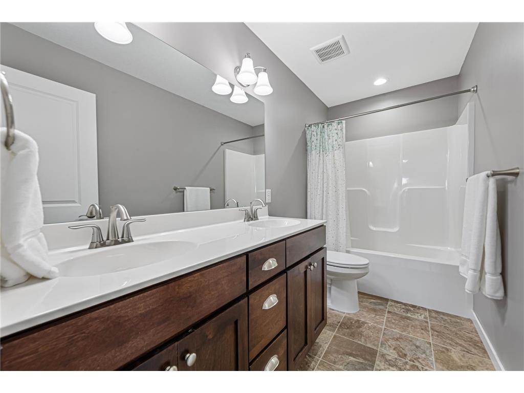 135 Stoneridge Lane NE Owatonna MN 55060 7105002 image30