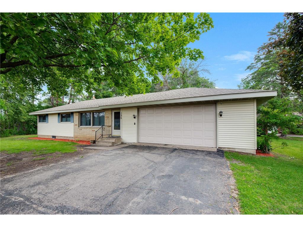135 Suzanne Avenue Vadnais Heights MN 55127 6645318 image1