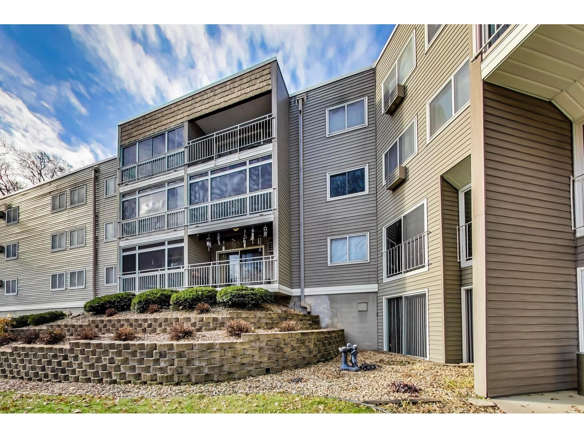 135 Viking Drive E 213, Little Canada, MN, 55117 MLS 6151000