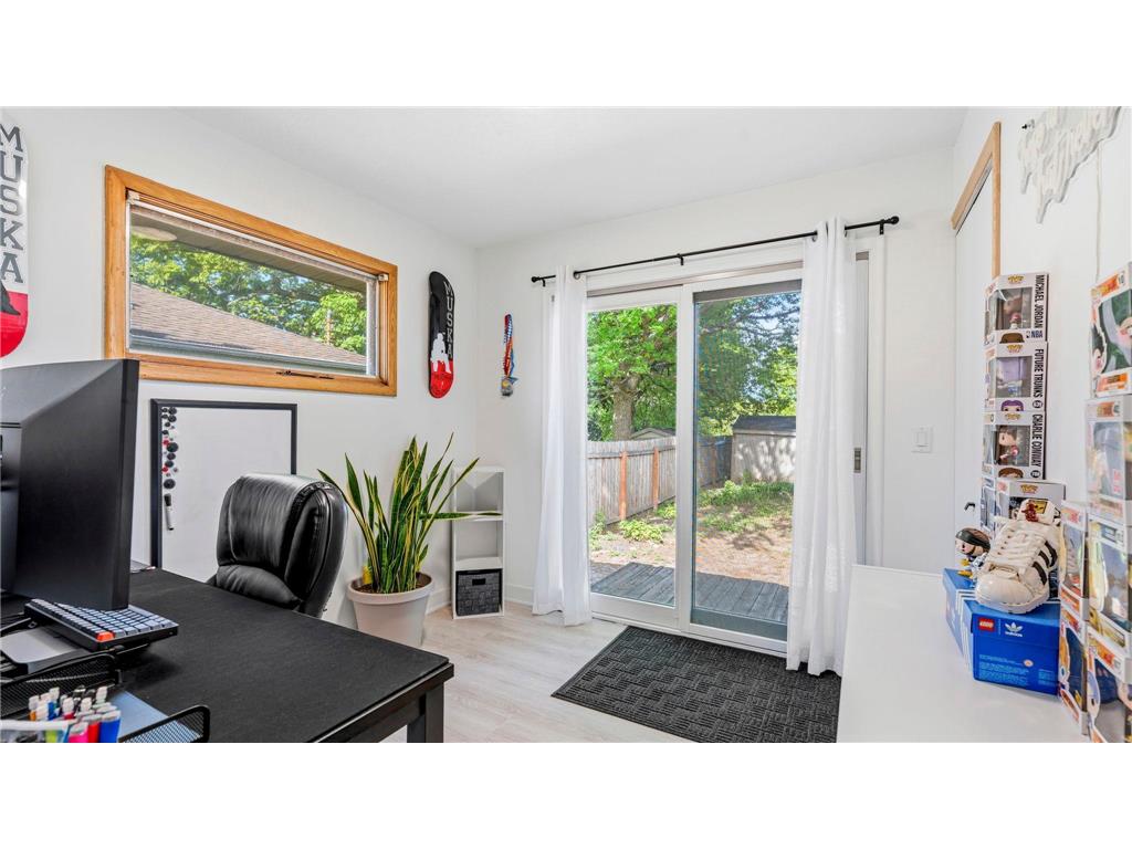1350 Boone Avenue N Golden Valley MN 55427 7079238 image21