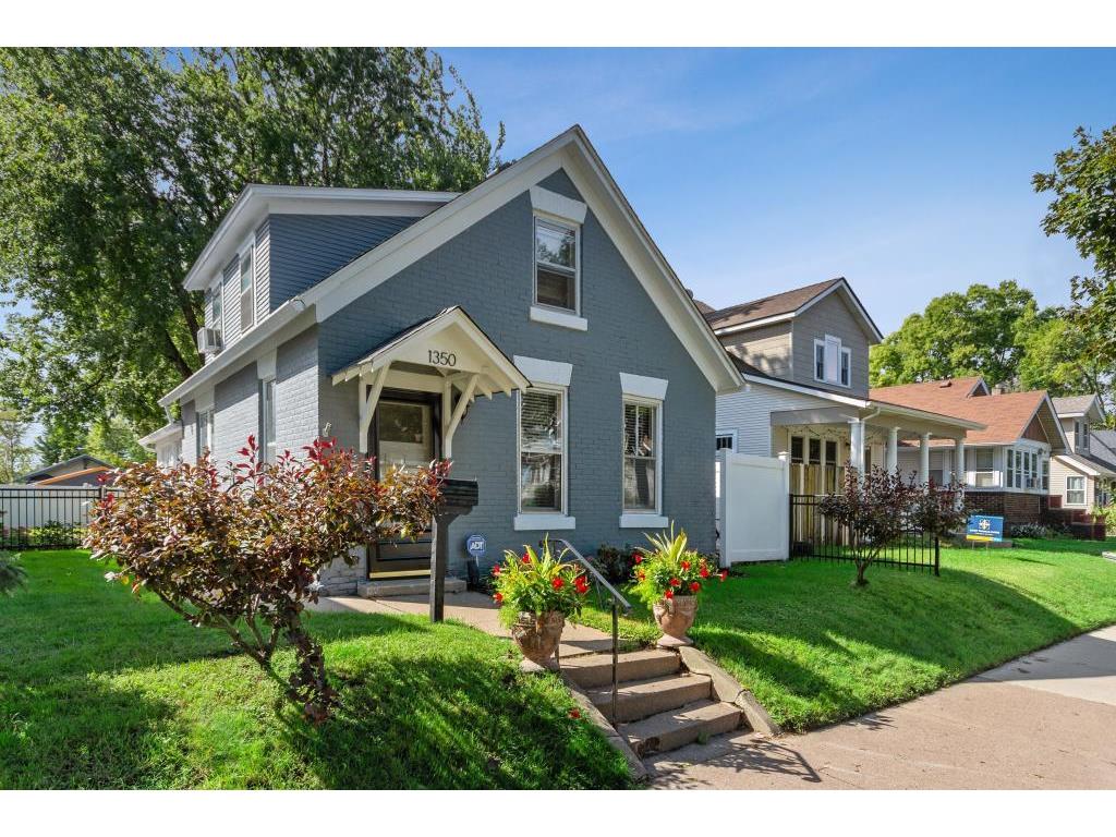 1350 Charles Avenue, Saint Paul, MN 55104 MLS 5294316 Edina Realty