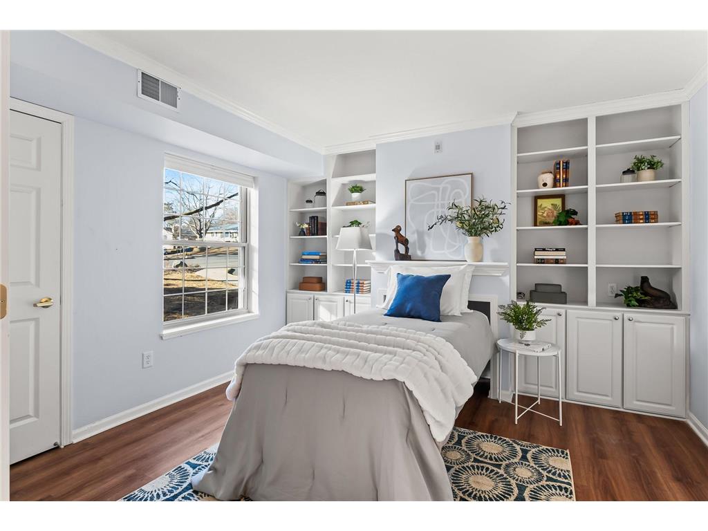 1350 Douglas Drive N #105 Golden Valley MN 55422 6751757 image13