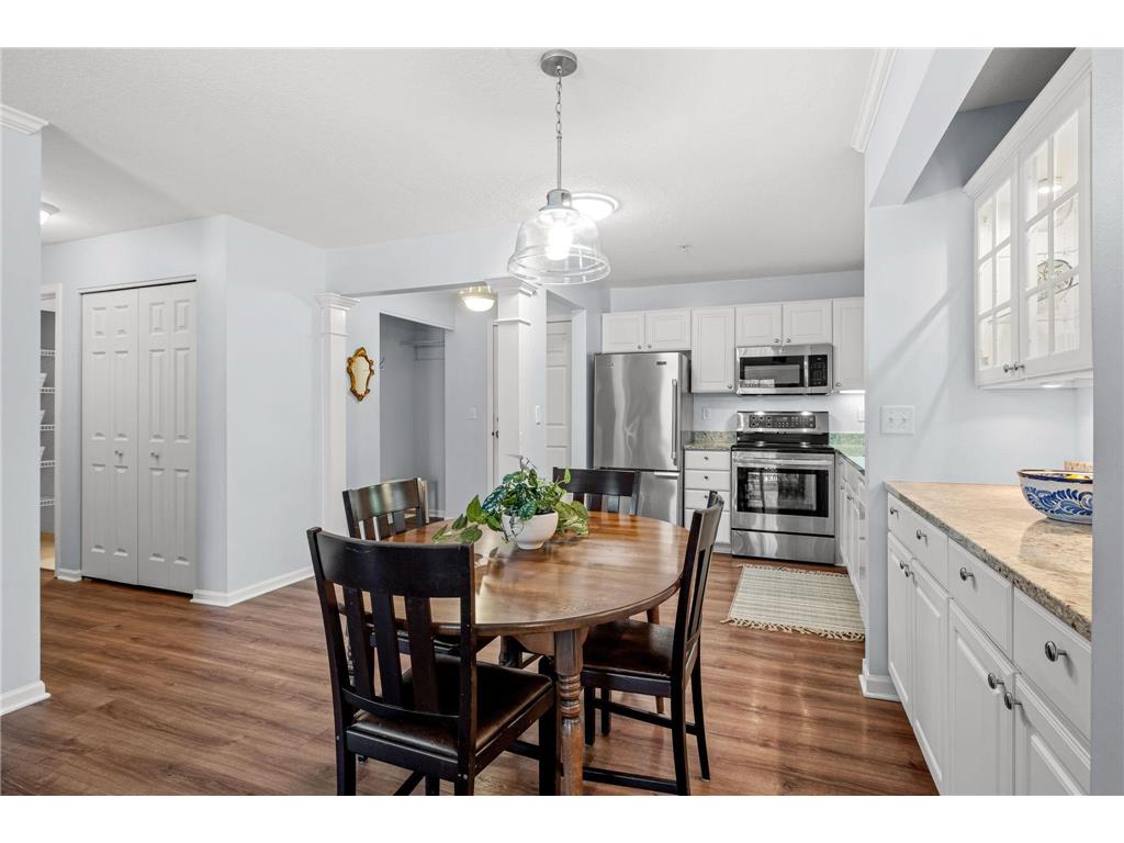 1350 Douglas Drive N #105 Golden Valley MN 55422 6751757 image6