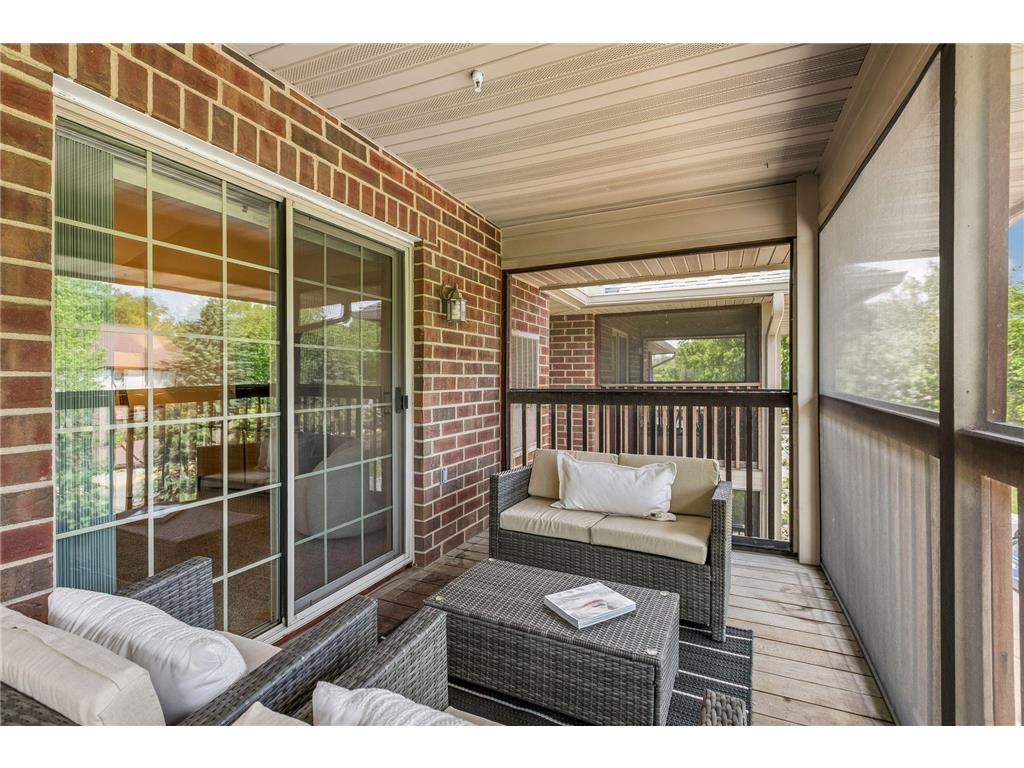 1350 Douglas Drive N #309 Golden Valley MN 55422 7085455 image8