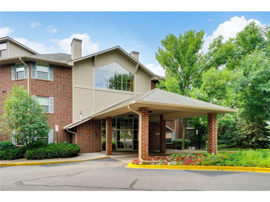 1350 Douglas Drive N #317 Golden Valley MN 55422 - Bassett Creek 6405951 image1