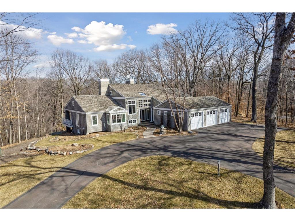 1350 Hesse Farm Road, Chanhassen, MN, 55318 MLS 6516919 Edina Realty