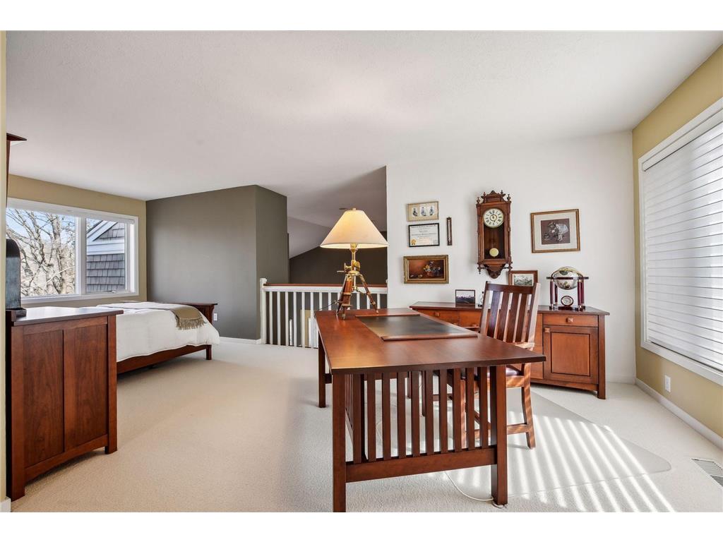 1350 Hesse Farm Road, Chanhassen, MN, 55318 MLS 6516919 Edina Realty