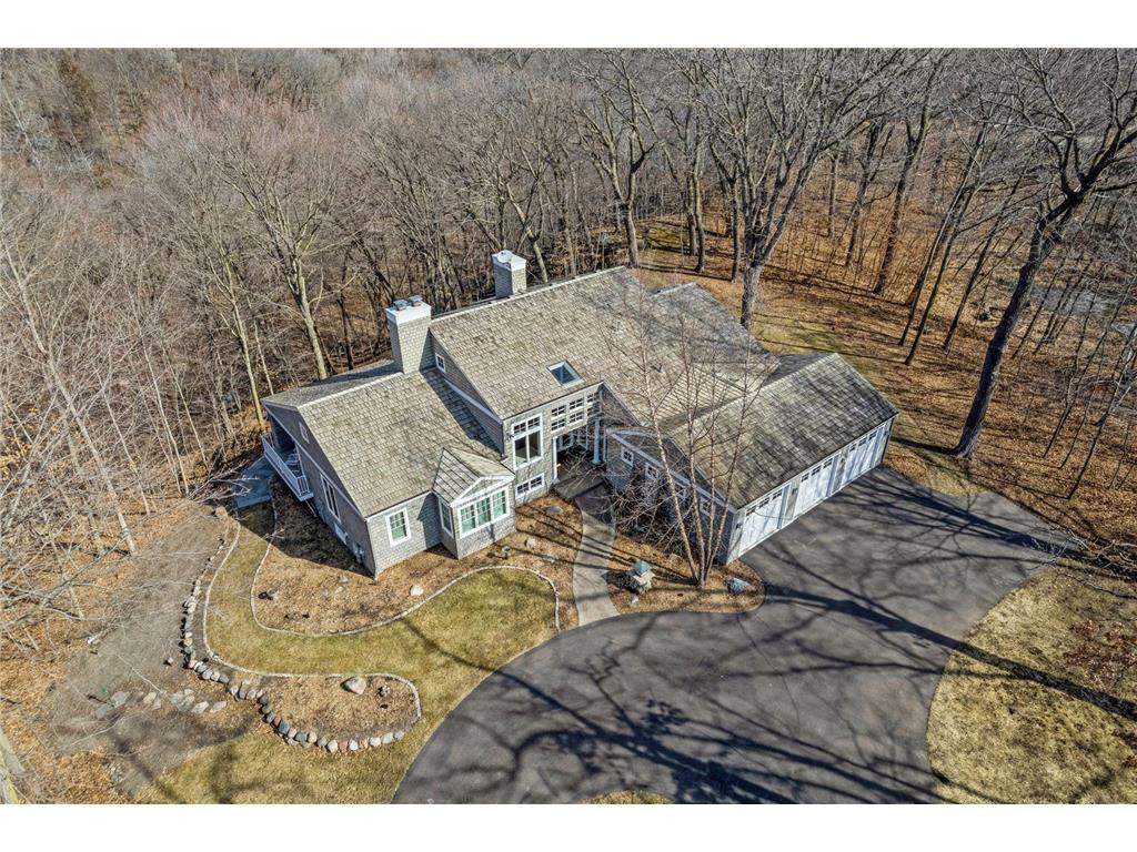 1350 Hesse Farm Road, Chanhassen, MN, 55318 MLS 6516919 Edina Realty