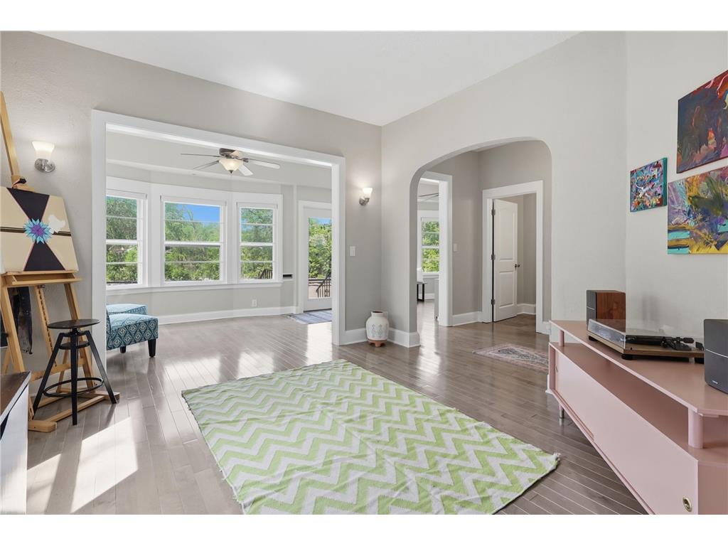 1350 Laurel Avenue Saint Paul MN 55104 7063062 image13