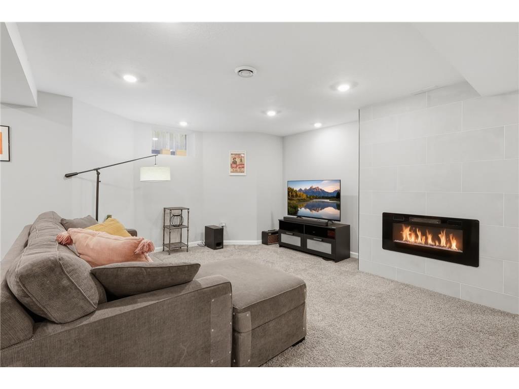 1350 Laurel Avenue Saint Paul MN 55104 7063062 image23