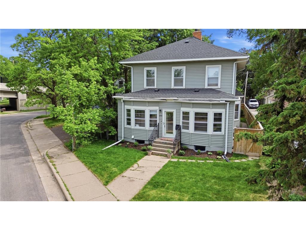 1350 Laurel Avenue Saint Paul MN 55104 7063062 image36