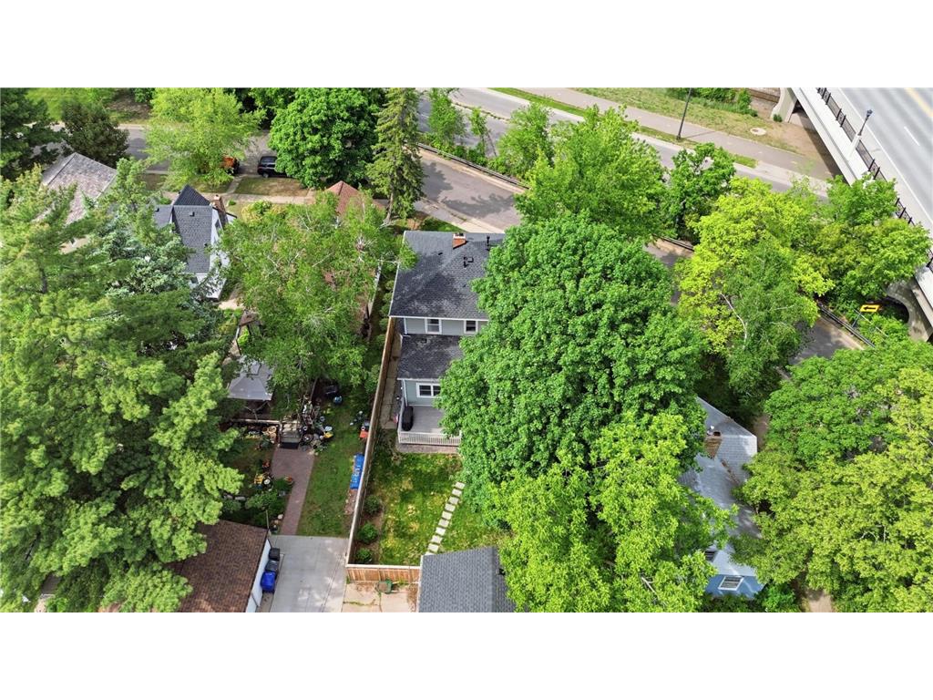 1350 Laurel Avenue Saint Paul MN 55104 7063062 image40