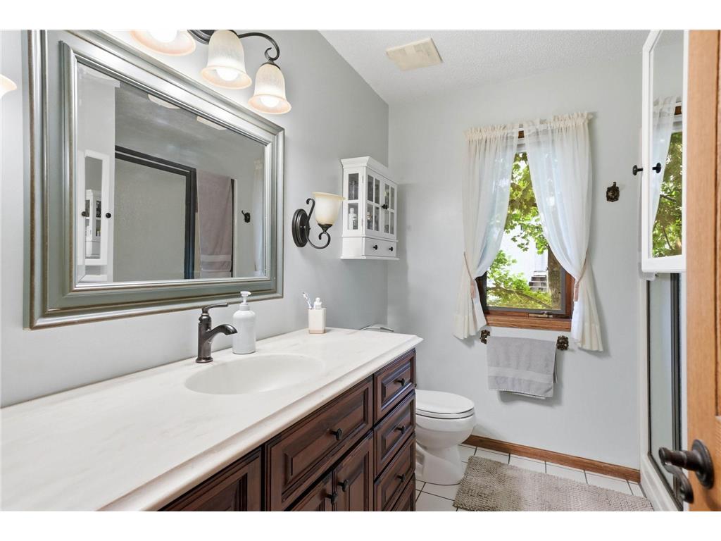 13500 Georgia Drive Apple Valley MN 55124 7098800 image31