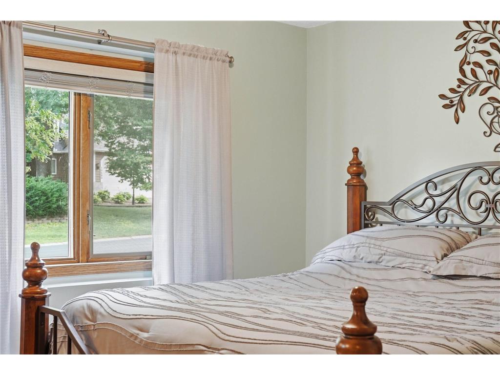 13500 Georgia Drive Apple Valley MN 55124 7098800 image32