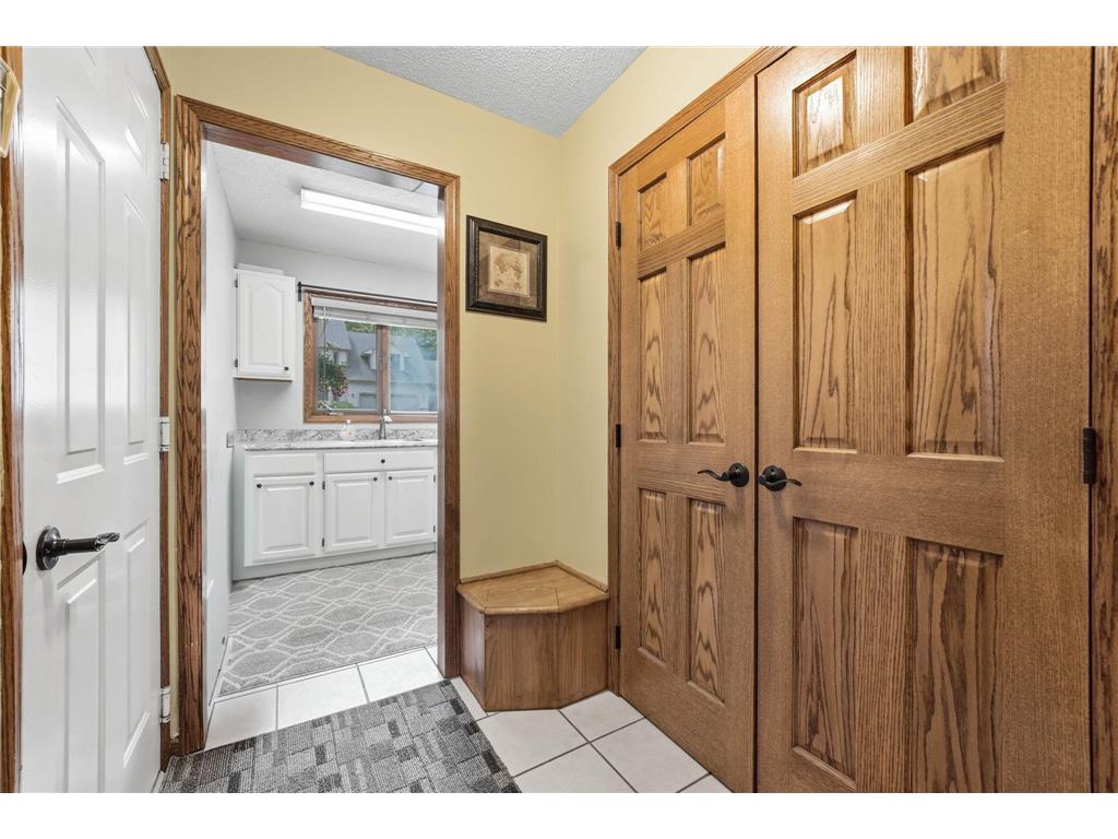 13500 Georgia Drive Apple Valley MN 55124 7098800 image35