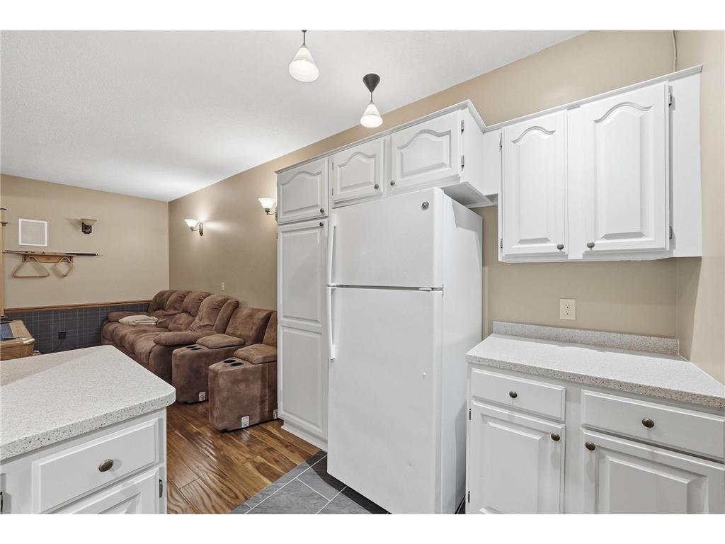 13500 Georgia Drive Apple Valley MN 55124 7098800 image48