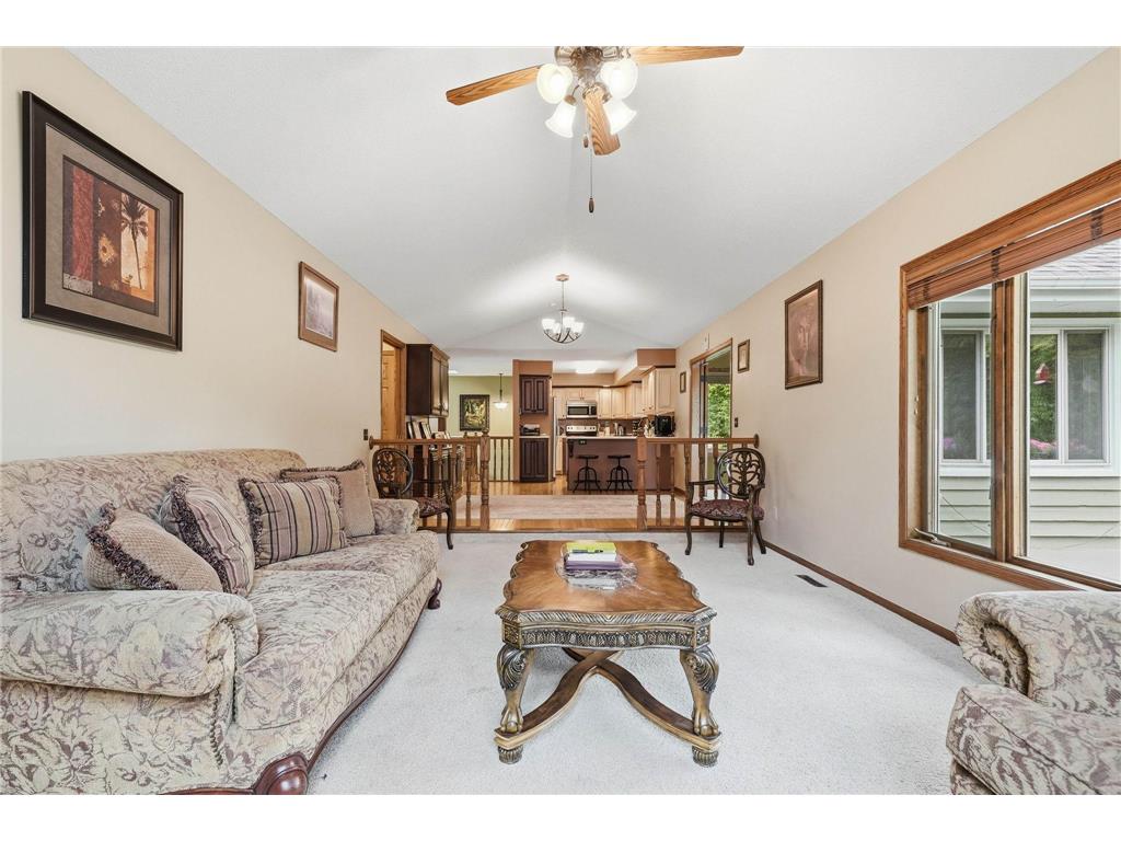 13500 Georgia Drive Apple Valley MN 55124 7098800 image9