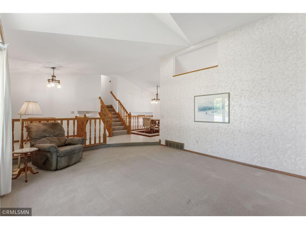 13500 Judicial Road Burnsville MN 55337 7065476 image16