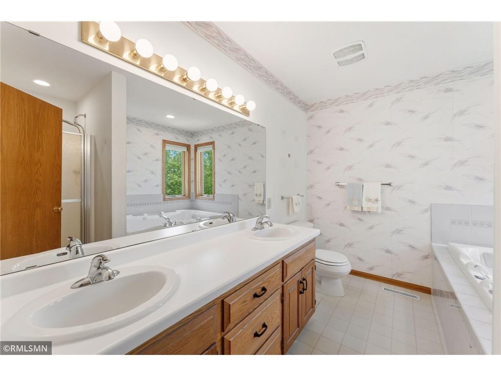 13500 Judicial Road Burnsville MN 55337 7065476 image23