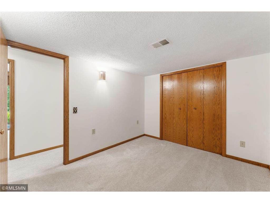 13500 Judicial Road Burnsville MN 55337 7065476 image35