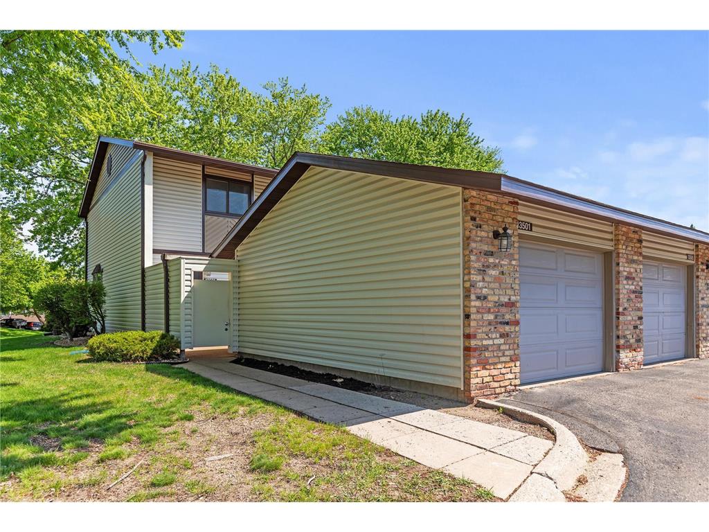 13501 Heather Hills Drive Burnsville MN 55337 7020625 image3