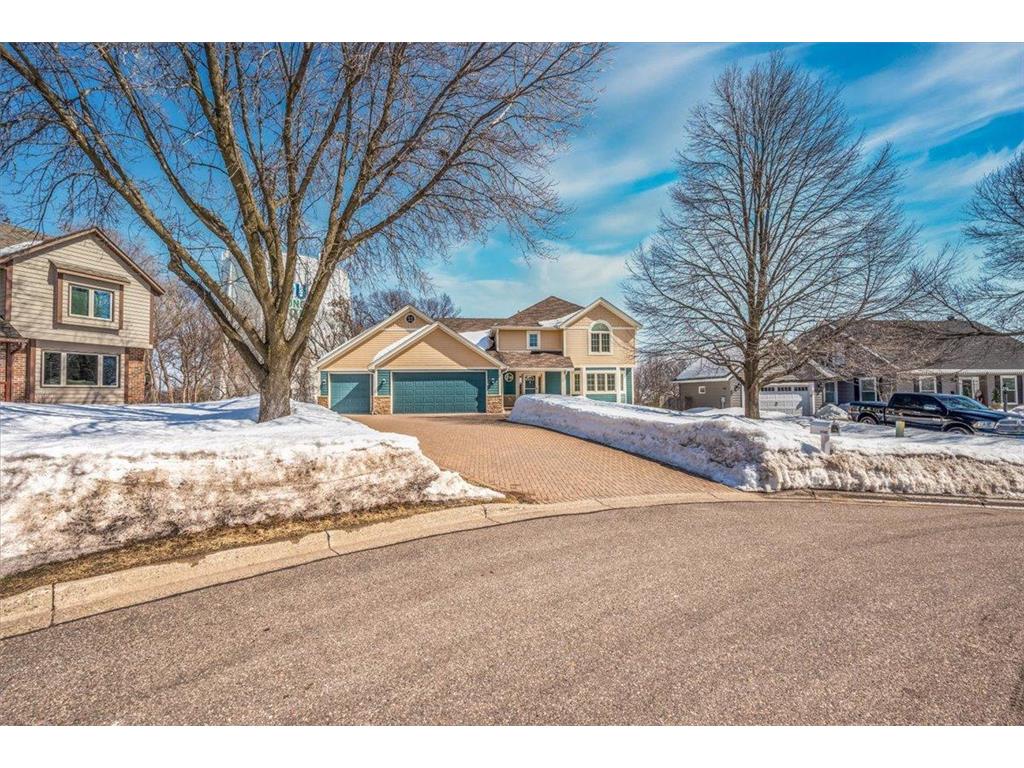 13505 Parkwood Lane, Burnsville, MN, 55337 MLS 6344077 Edina Realty