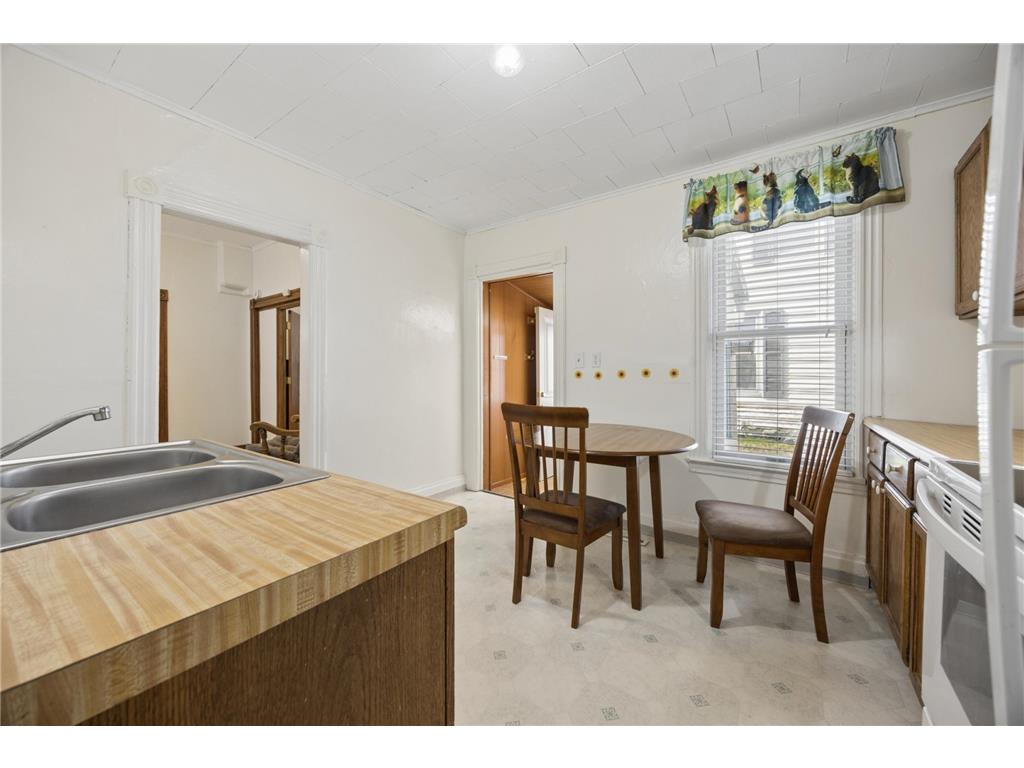 1351 Ames Avenue Saint Paul MN 55106 7057013 image11
