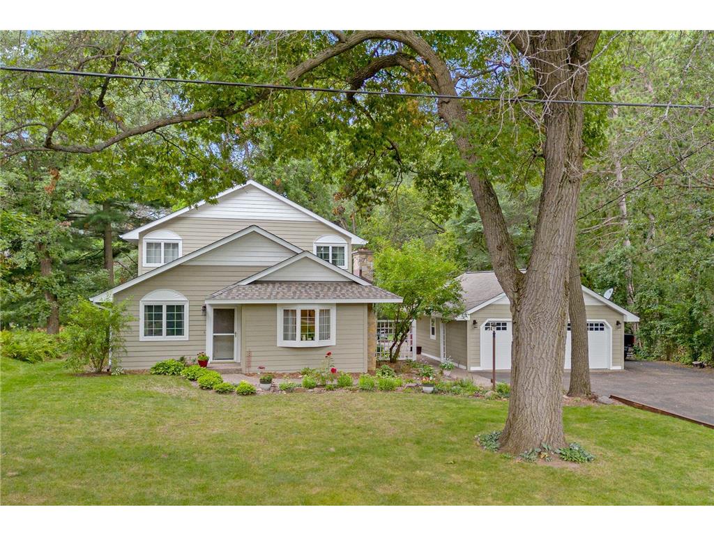 1351 Griffin Avenue Mahtomedi MN 55115 6420019 image1